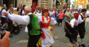 Tarantella Italian Folk Dance History