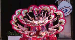 Buchaechum - Korean Folk Dance - FolkDanceWorld