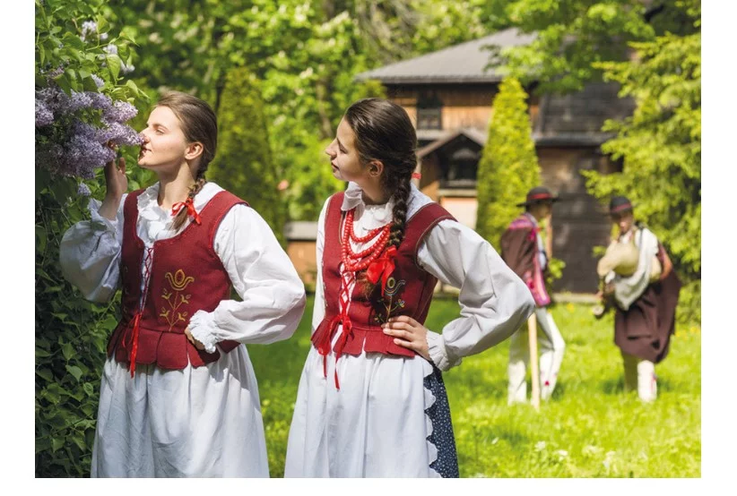 polish-folk-costumes (21)